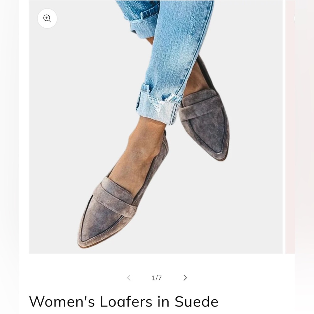 Elegant Gray Women's Flats